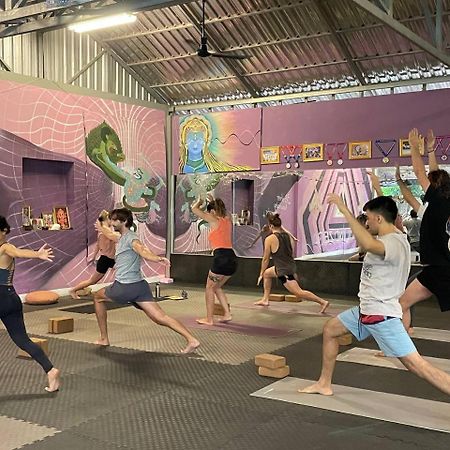 Hotel Ground Zero Martial Arts And Yoga Siem Reap Exterior foto